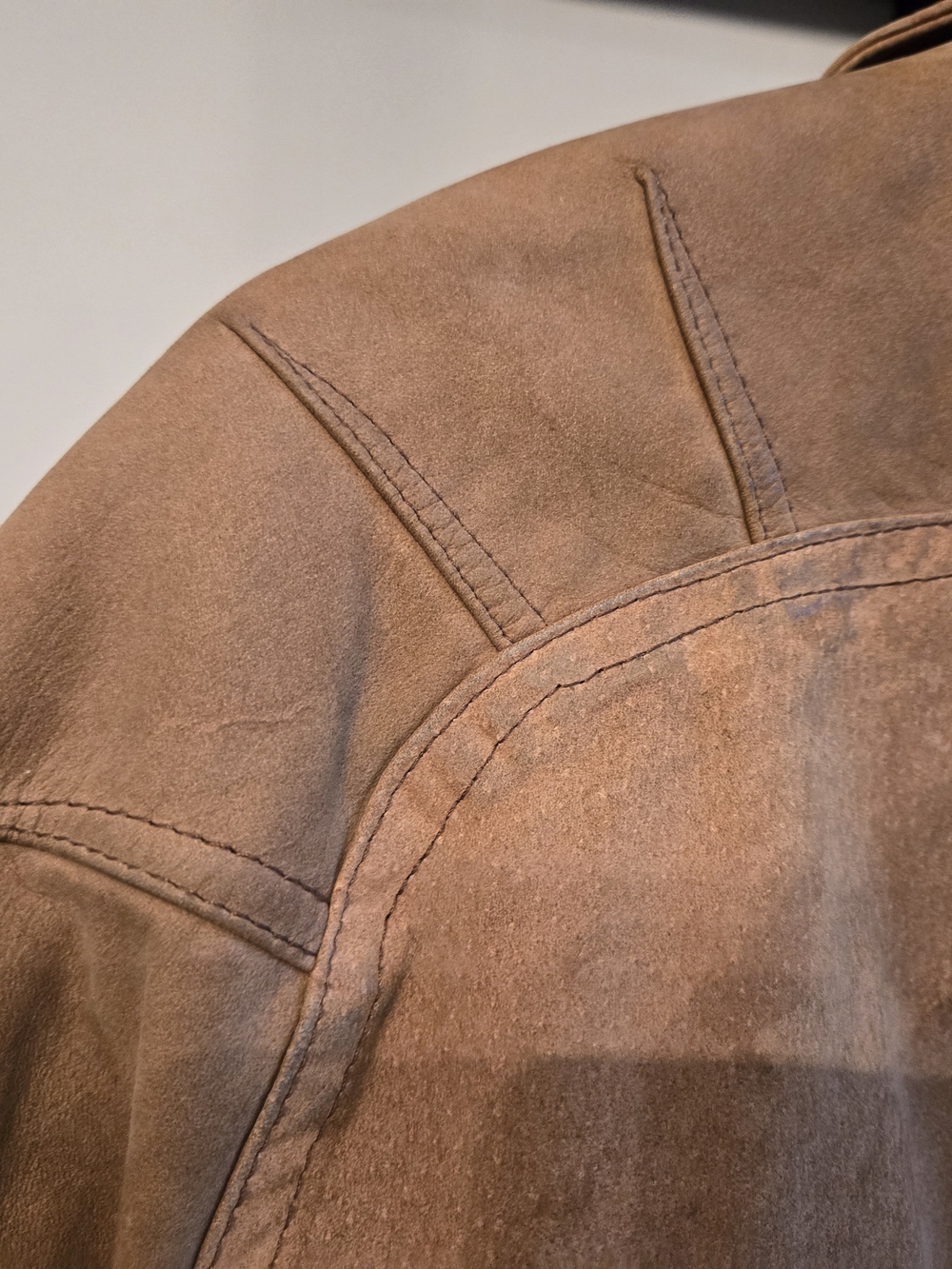 Vintage DJI Leather Bomber Jacket 80's - Picture 3 of 13